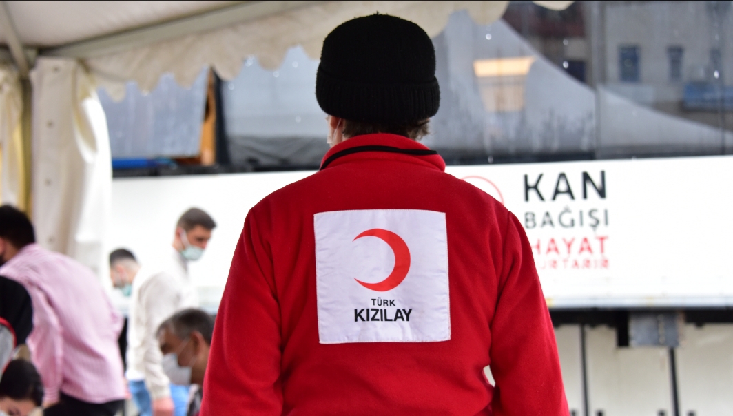 TUZLA’DA ‘KAN VER CAN VER’ KAN BAĞIŞ ETKİNLİĞİ DÜZENLENDİ