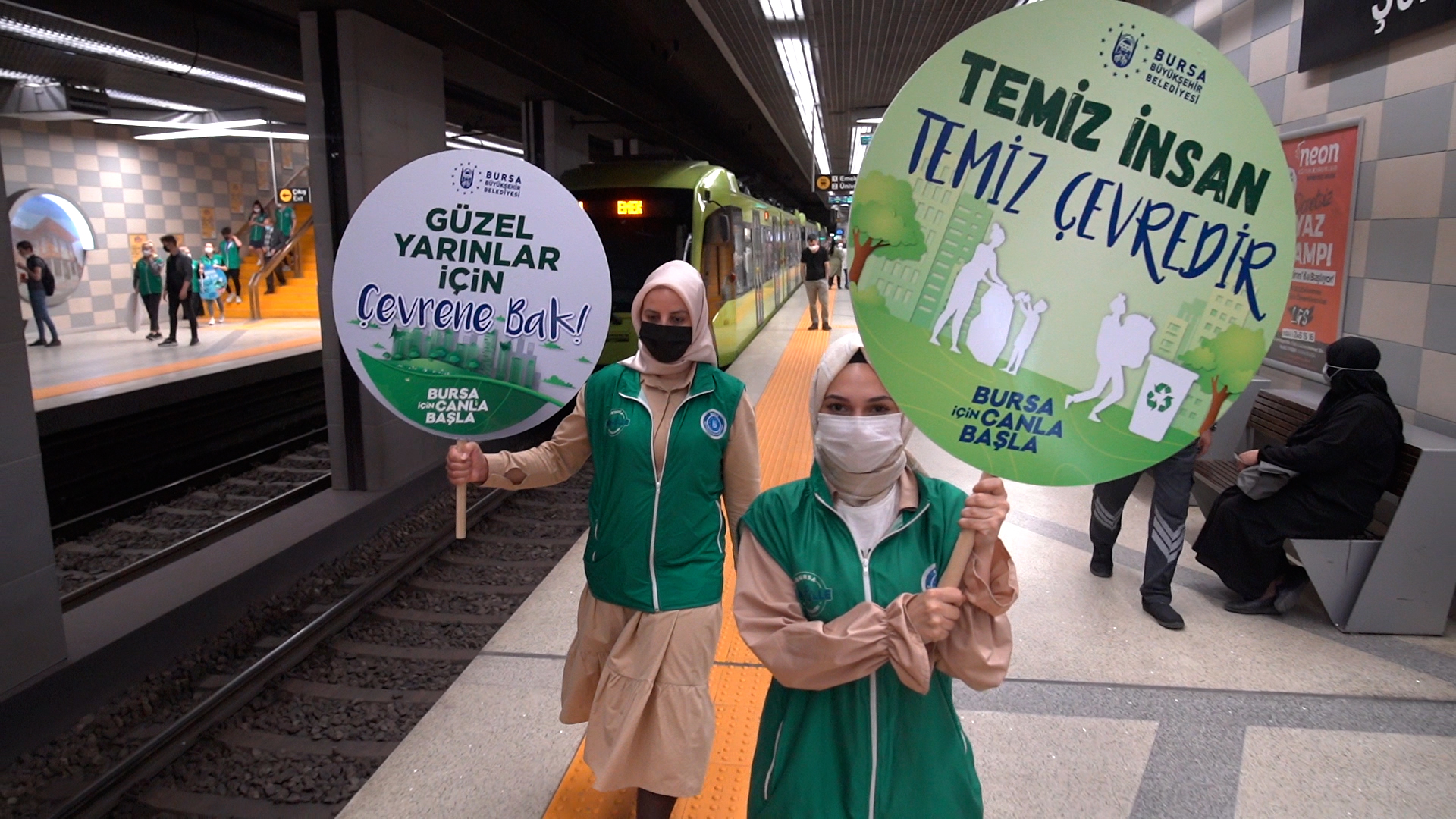 Gönüllüler çevre için yollarda