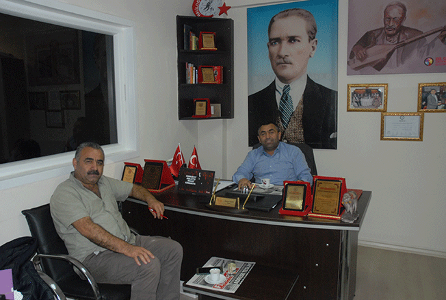 ATAŞEHİR’İN SEVİLEN MUHTARI BAKIR’DAN ÖRNEK DAVRANIŞ