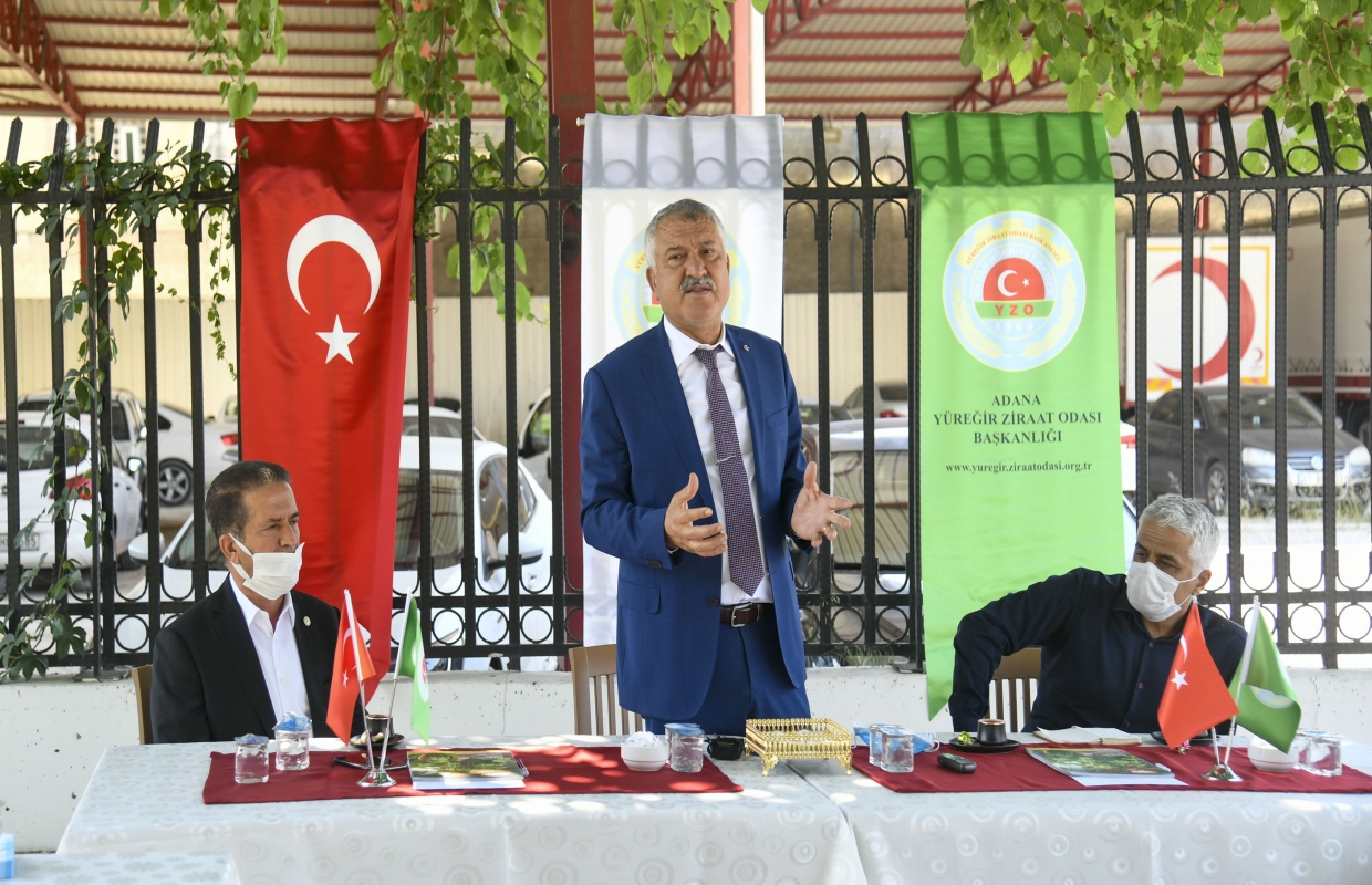 Başkan Zeydan Karalar çiftçinin sorunlarını dinledi