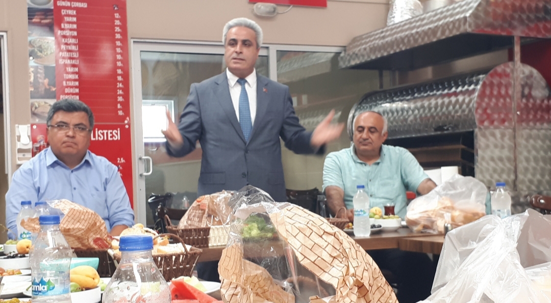 Ataşehir Barbaros mahallesi kapalı semt pazarı açılıyor