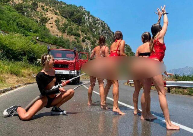 Gökdelende çırılçıplak poz veren kadınlardan bir skandal daha! Bu kez de Karadağ'da ortaya çıktılar