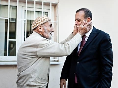 CHP’Lİ ATAŞEHİR BELEDİYESİ YANGIN BÖLGESİNE HAREKET ETTİ