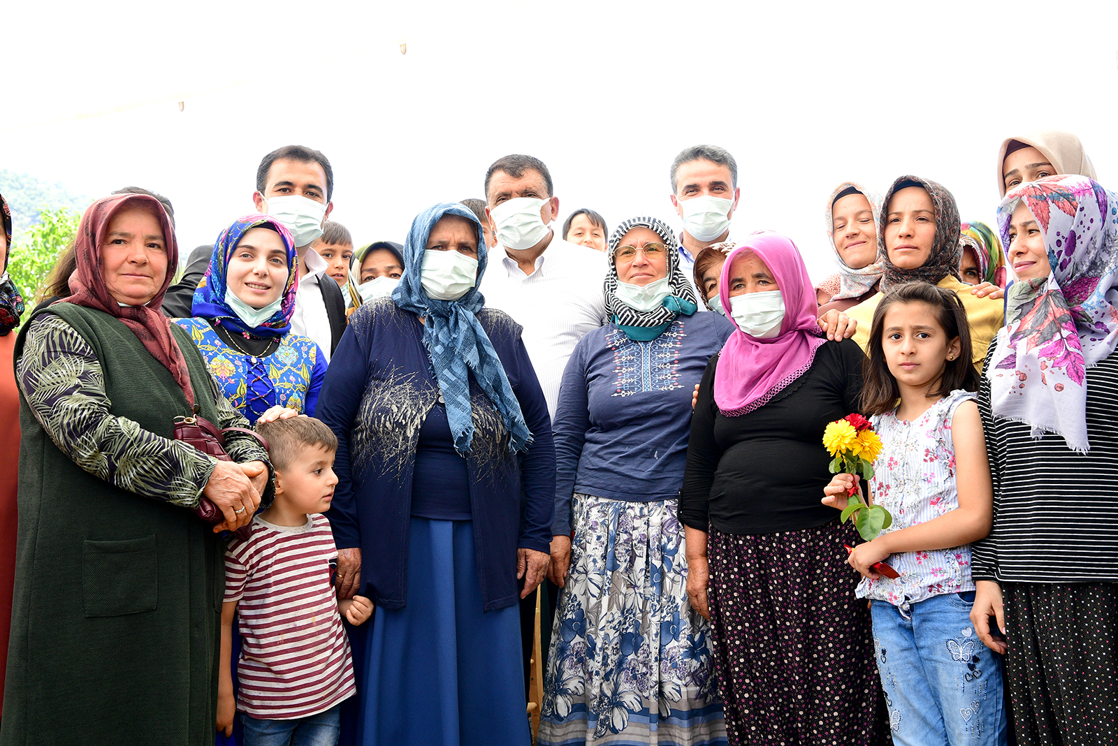 BİRLİK VE BERABERLİK VARSA HİZMET ÜRETMEK KOLAYDIR