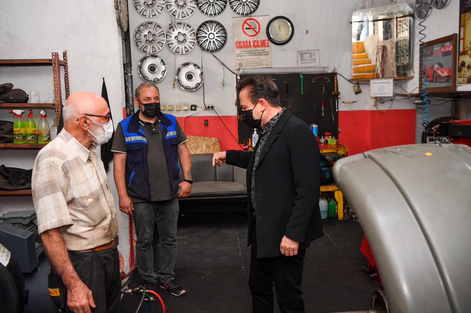 TUZLA’NIN GERİ DÖNÜŞÜM AMCASINA BAŞKAN YAZICI’DAN ZİYARET