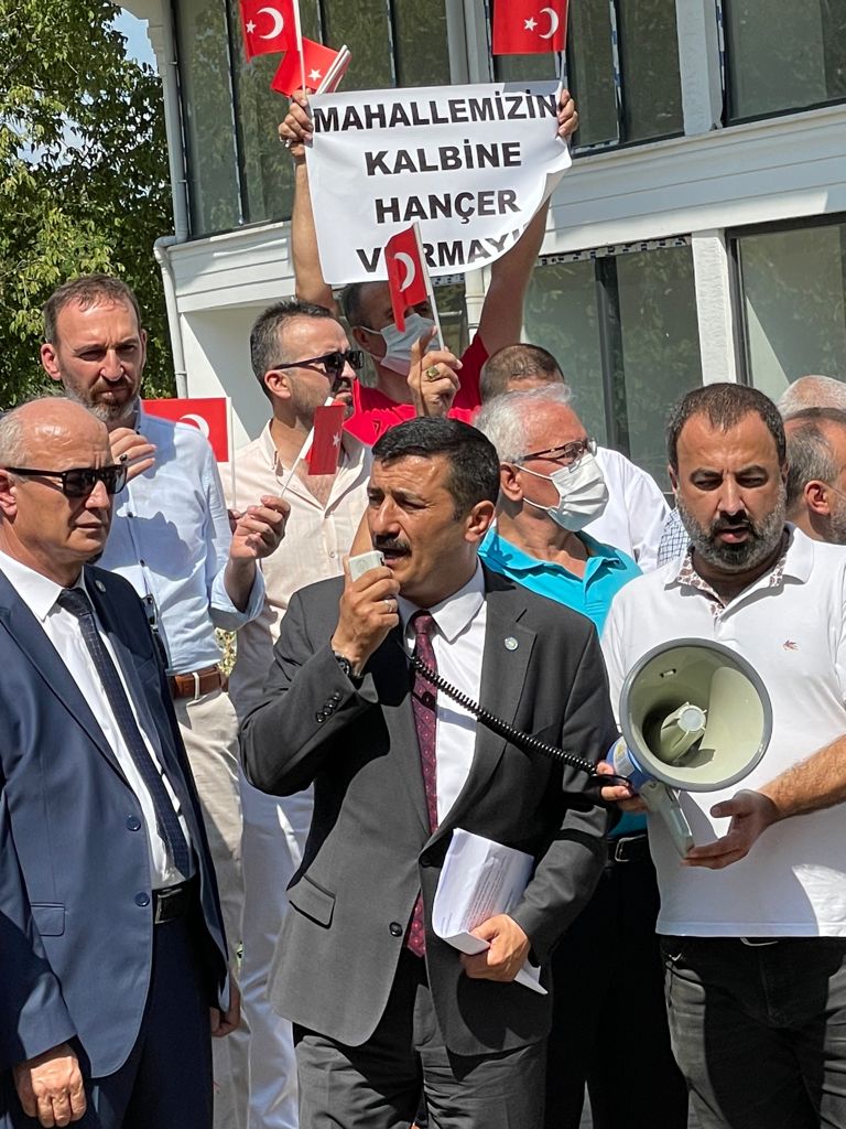 İYİ PARTİ BURSA İL TEŞKİLATI,152 EVLER’DE “ÖZEL YURT” ALANI PROTESTOSU!..