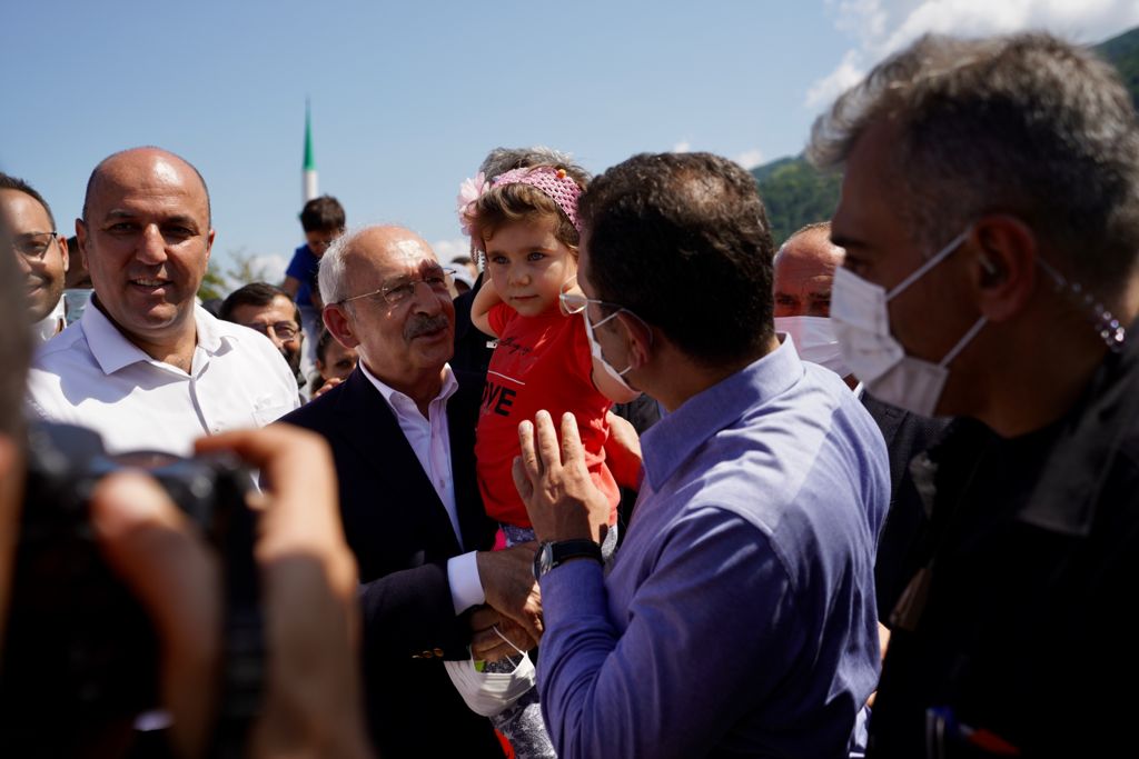 KILIÇDAROĞLU VE İMAMOĞLU, FELAKETİ YAŞAYAN BOZKURT’TA