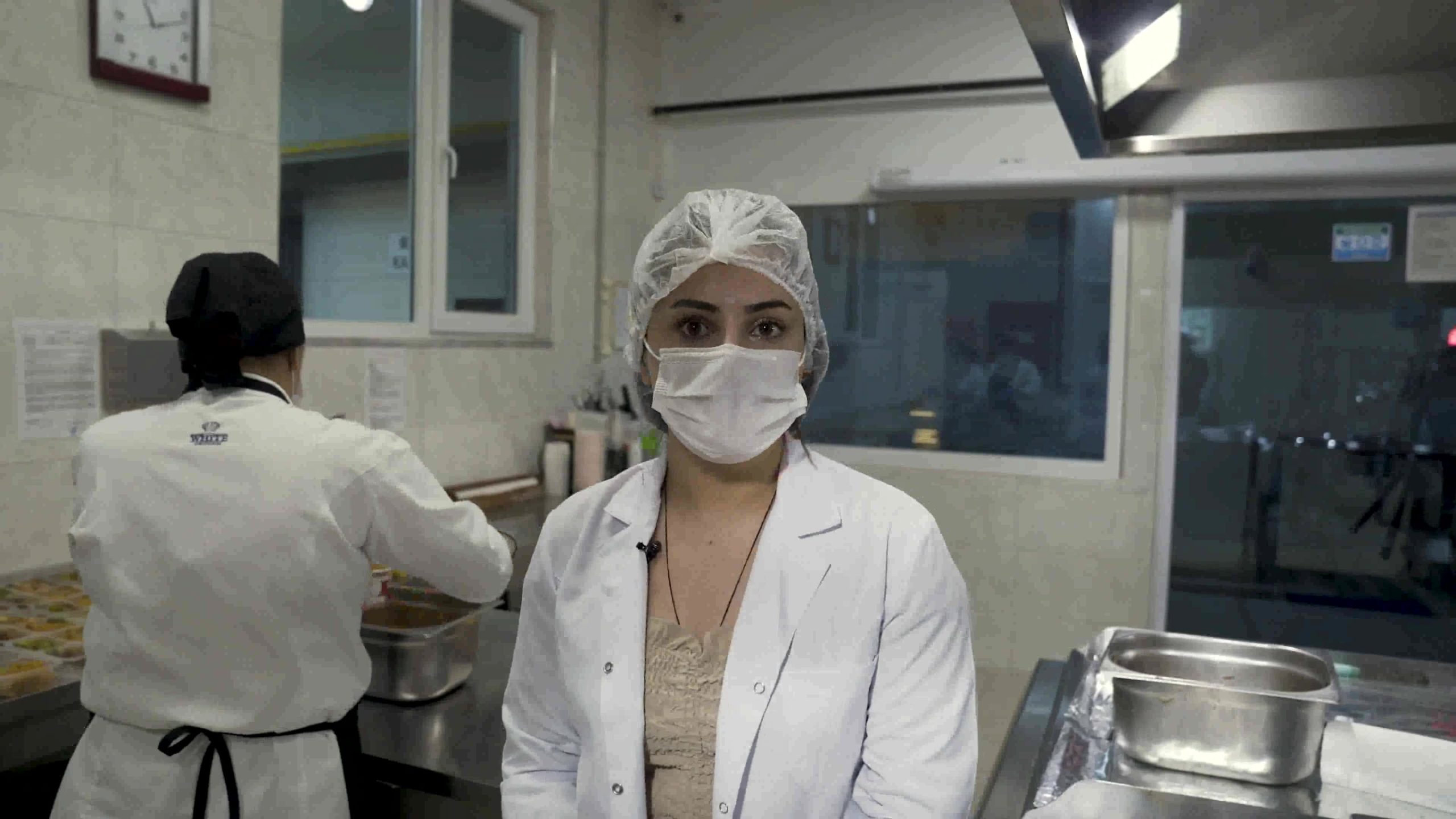 Beşiktaş Belediyesi Aşevi, Her Gün 650 Haneye Sıcak Yemek Ulaştırıyor!