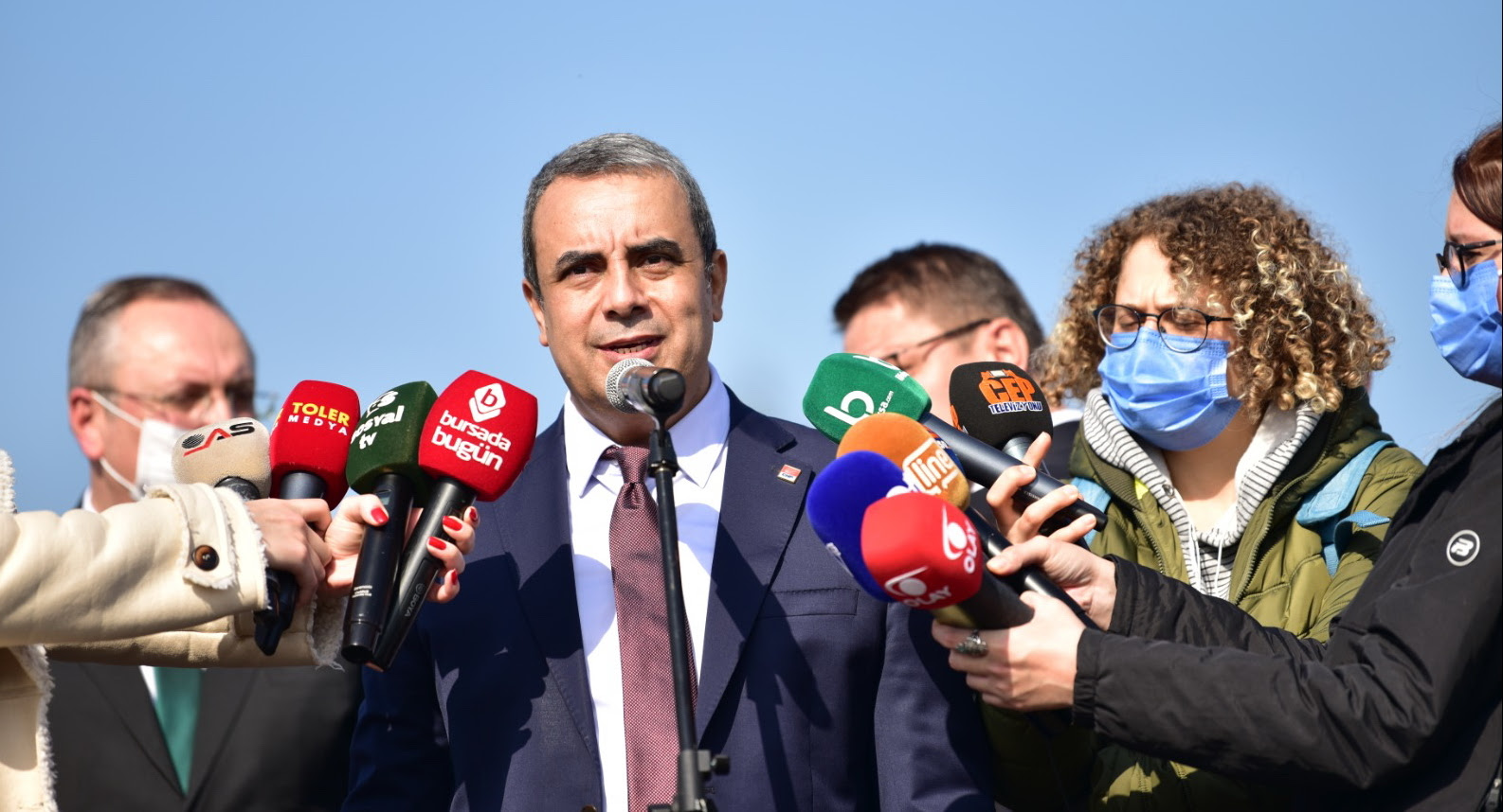 CHP’Lİ KARACA AMAN VERMİYOR: “BURSA’NIN TRENİ NEREDE DİYE SORDU!