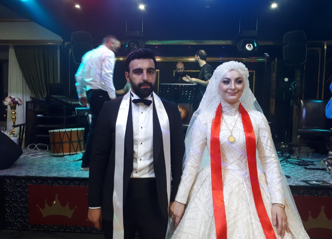 KOÇ VE ÖZALTUN AİLELERİNİN DİLLERE DESTAN DÜĞÜN!