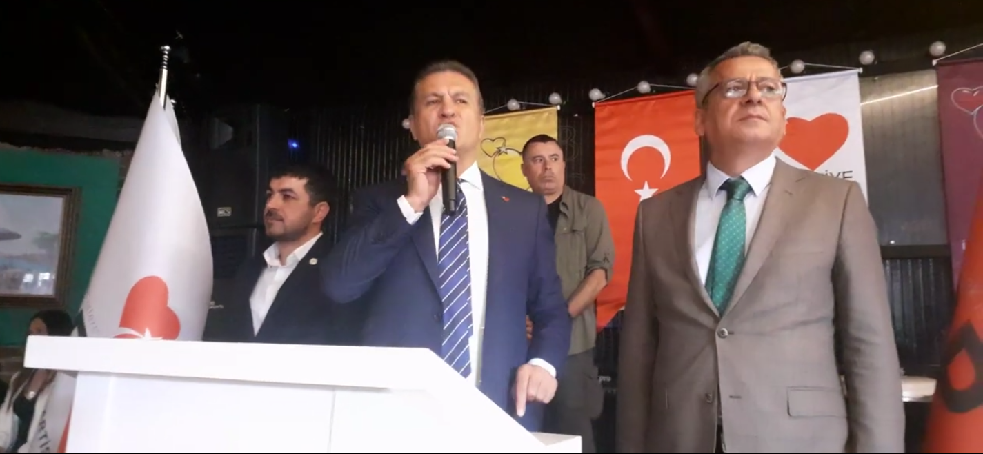 TDP Genel Başkanı Sarıgül: “Markette çocuğu için süt çalan anne hırsız değildir onlar benim için baş tacıdır”