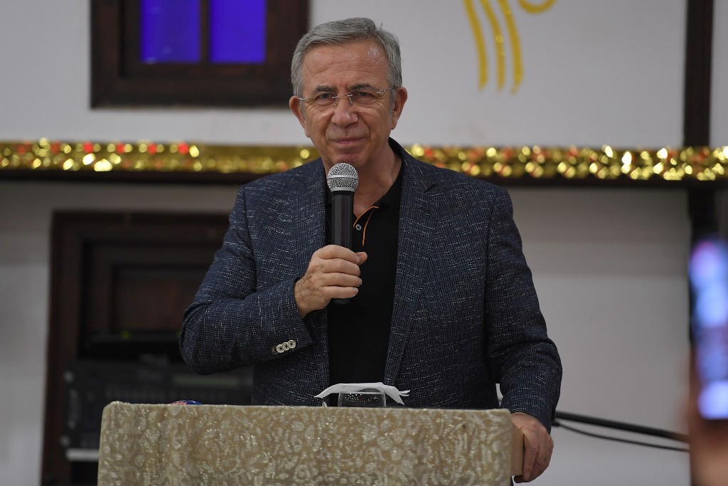 BAŞKAN YAVAŞ POLATLI’DA MUHTARLARLA BULUŞTU