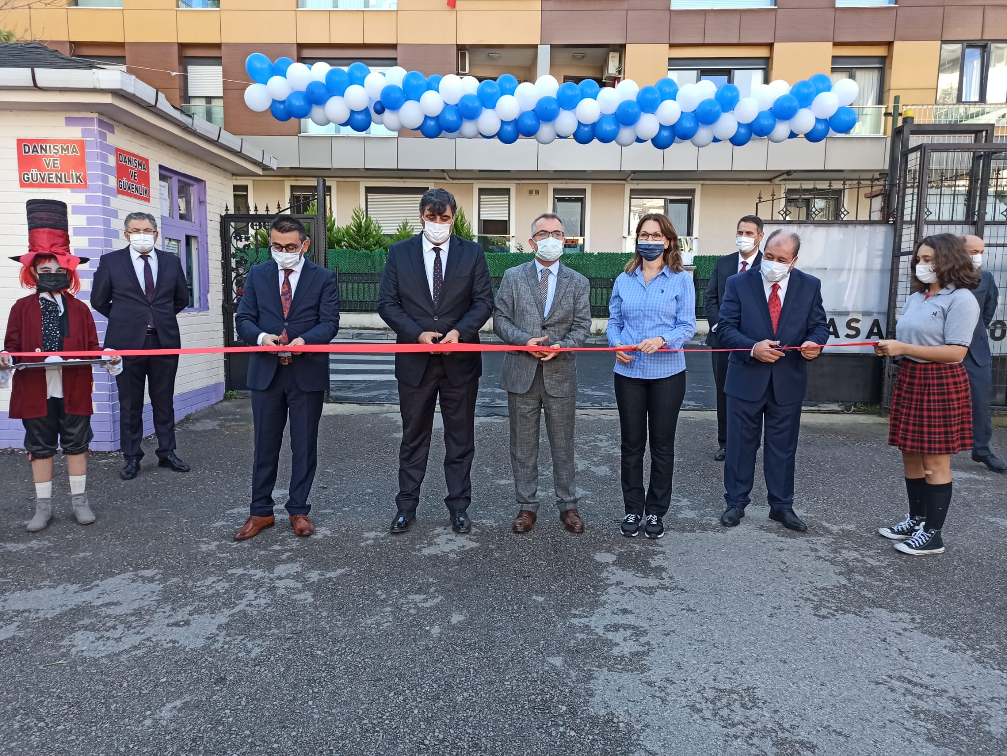 Maltepe TÜBİTAK 4006 Bilim Fuarı Açıldı