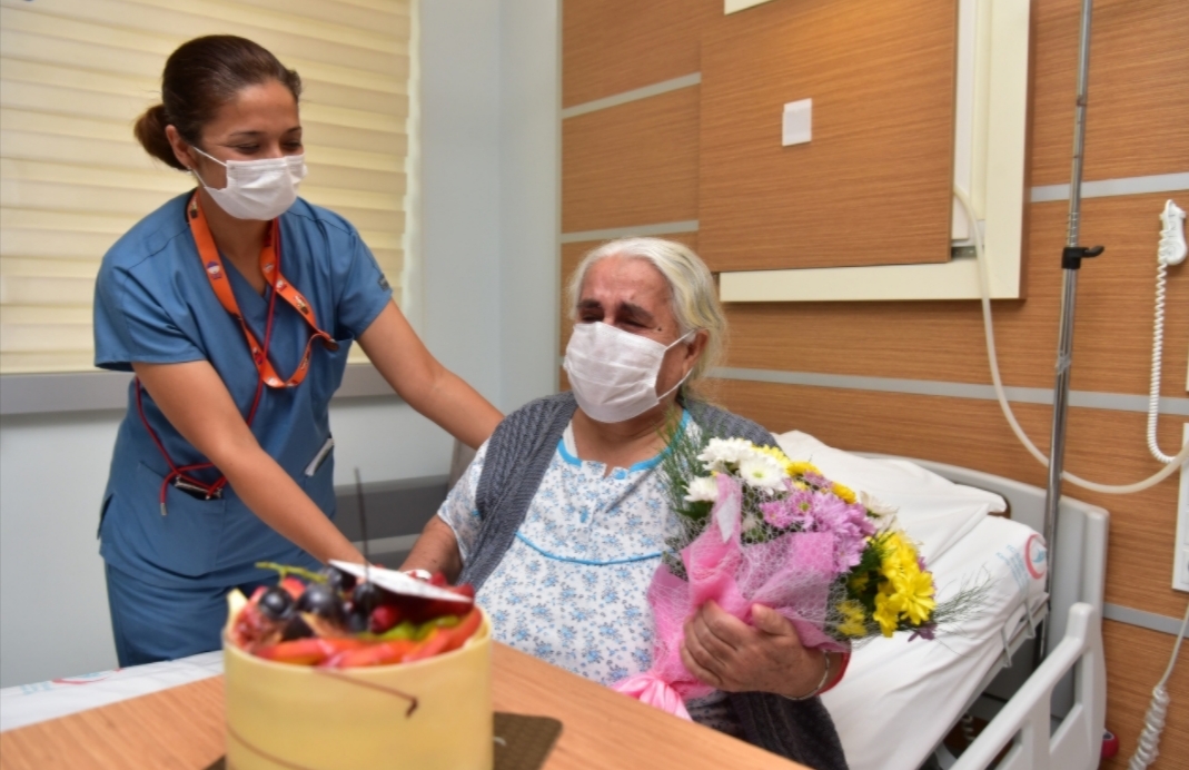 BAŞKAN YAZICI’DAN DUYGULANDIRAN SÜRPRİZ