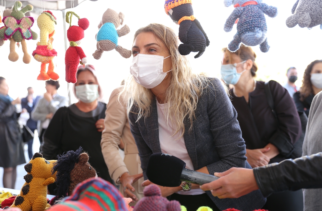 KIZ ÇOCUKLARI HAYALLERİNİ BÜYÜTÜYOR