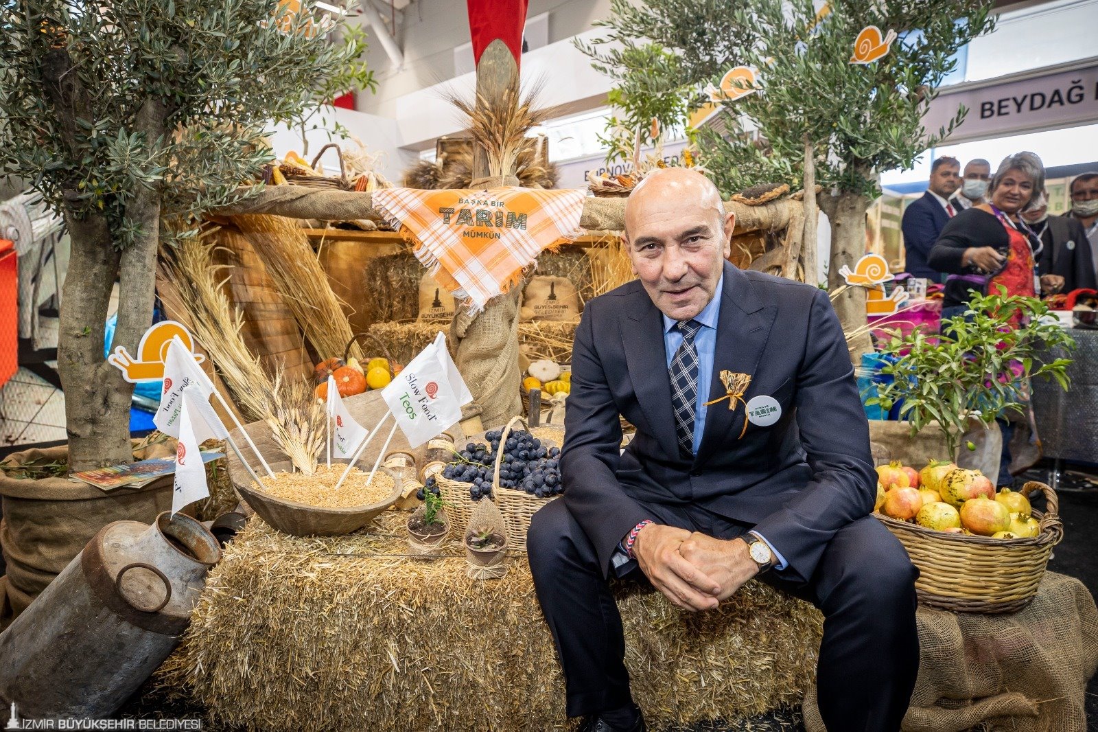 İzmir Büyükşehir Belediyesi “Başka Bir Tarım Mümkün” vizyonuyla CHP’li Belediyeler Tarımsal Kalkınma Zirvesi’nde