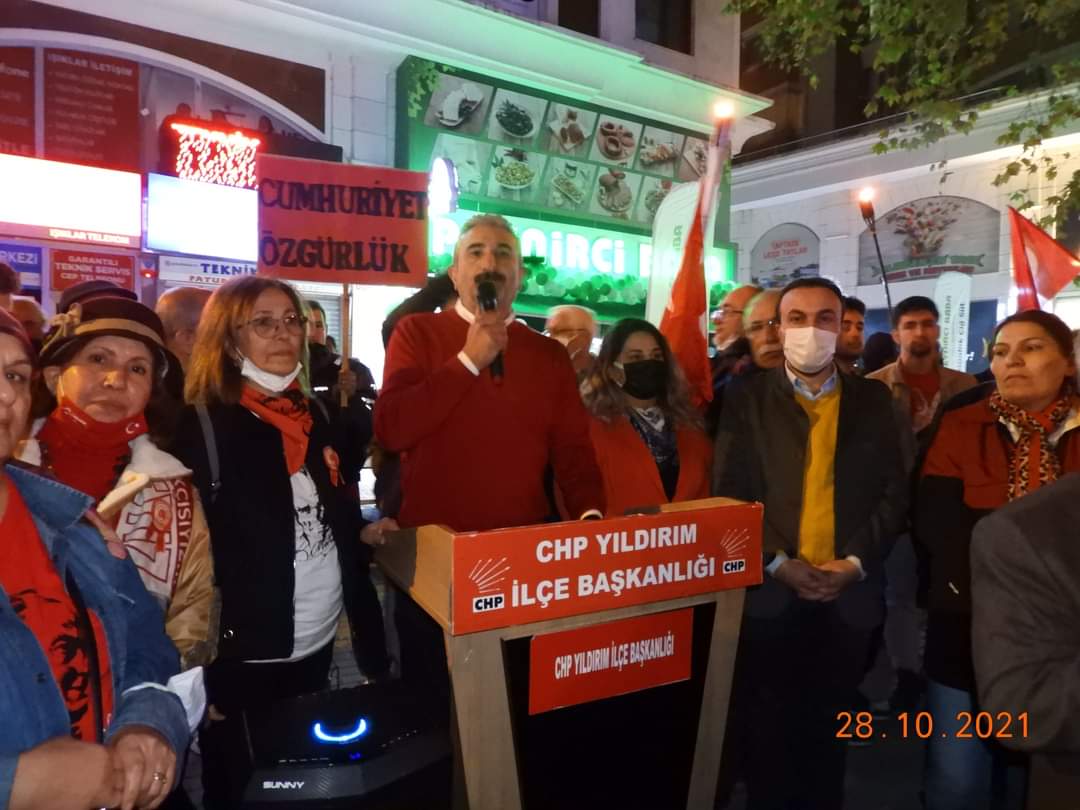 CHP YILDIRIM İLÇE BAŞKANLIĞI’NDAN CUMHURİYET YÜRÜYÜŞÜ