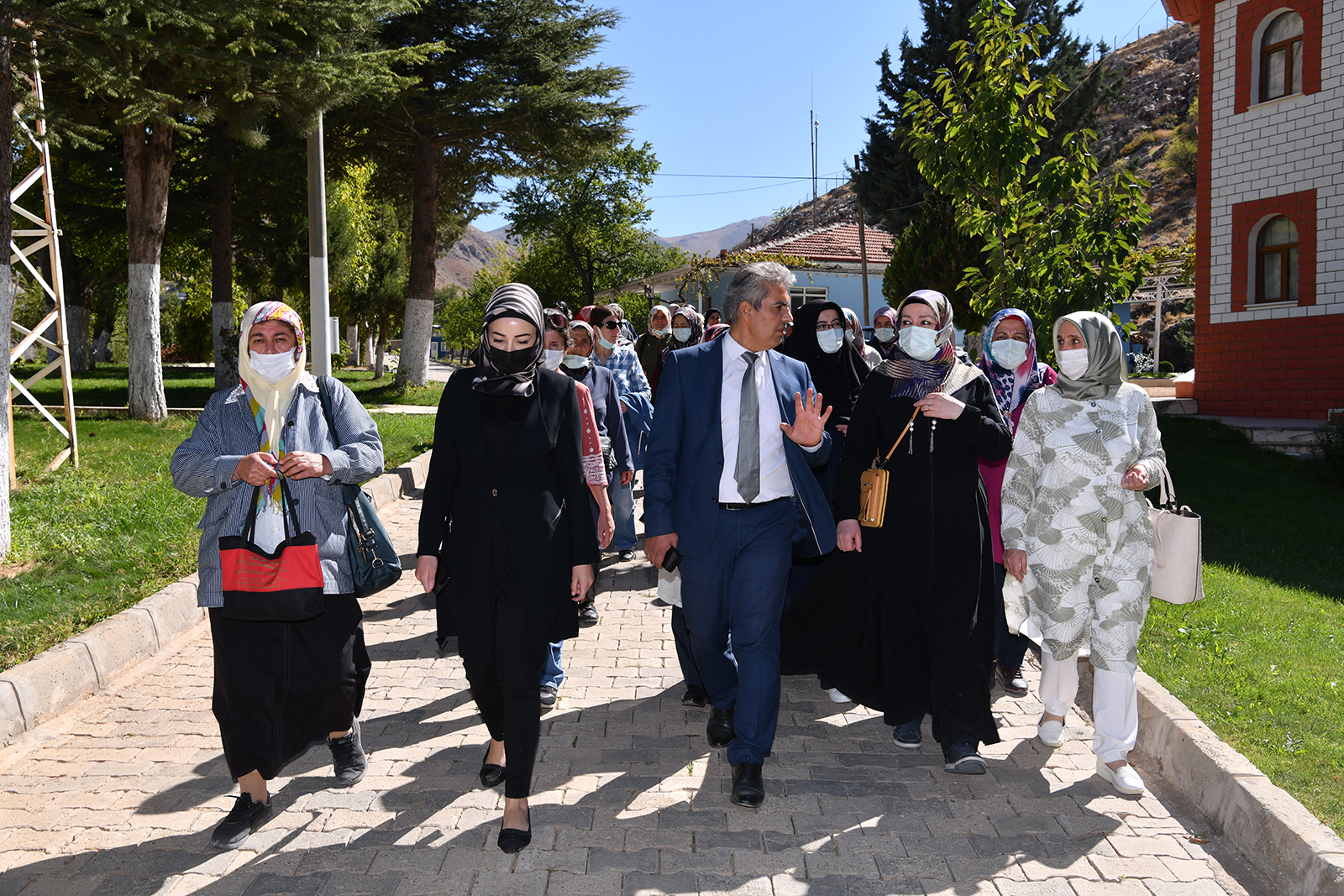 Malatya Kent Konseyi Kadın Meclisi, Başkanı Saliha Bulut: Hiçbir Kaynak Sonsuz Değildir