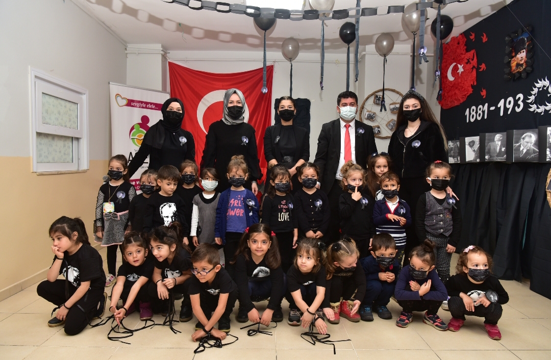 TUZLA BELEDİYESİ ANNE ÇOCUK EĞİTİM MERKEZİ’NDE 1058 ÇOCUK ATATÜRK’Ü ANDI