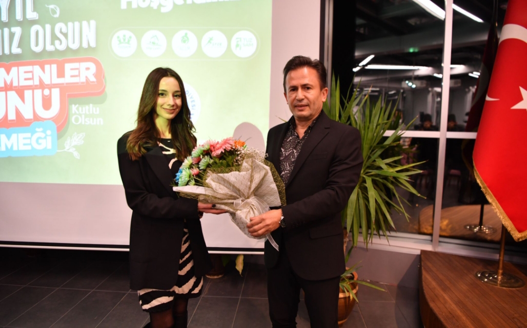 BAŞKAN YAZICI, TUZLA BELEDİYESİ EĞİTİM BİRİMLERİ’NDEKİ ÖĞRETMENLER İLE BİR ARAYA GELDİ