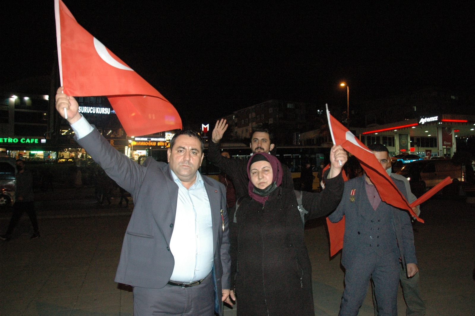 Çekmeköy’de Şehit yakınları ve gazilerden Lütfü Türkkan’a tepki