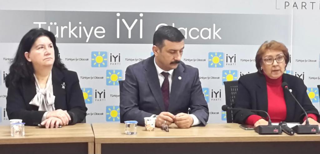 İYİ Partili Kadınlar, “Şiddete Karşı Uluslararası Mücadele Günü”nde Yetkililere Seslendi: