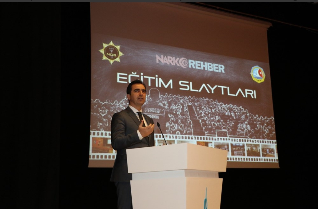 Sancaktepe’de “En İyi Narkotik Polisi Anne” Projesi Kapsamında Narko Rehber Eğitimi Verildi