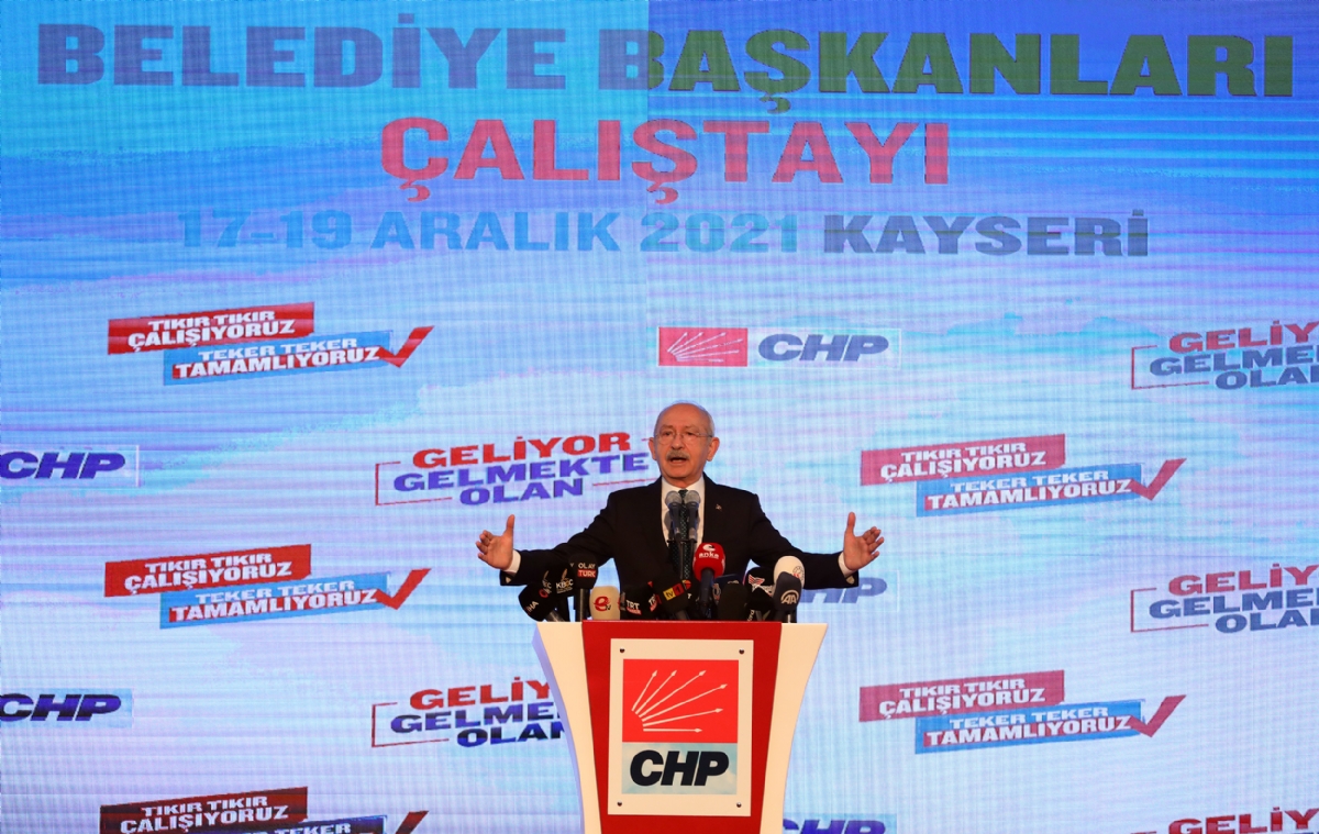 Başkan Seçer, Kayseri’de Düzenlenen ‘Belediye Başkanları Çalıştayı’na Katıldı