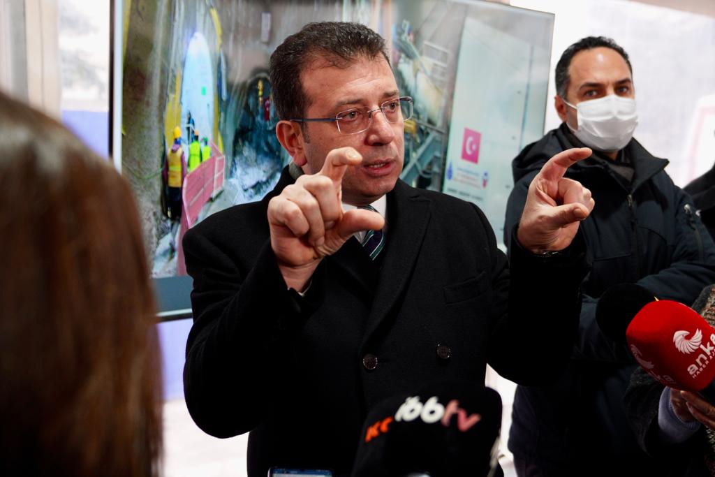 “İSTANBUL HALKINA İHANET EDEN YÖNETİCİLERİ, TEK TEK DEŞİFRE EDERİZ” “O MASALARDA OTURANLAR, DÜN İBB MASALARINDA OTURUYORDU”