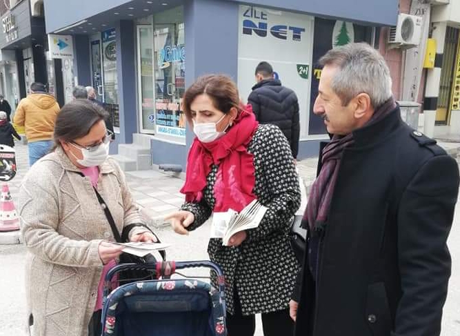 ZİLE CHP İLÇE BAŞKANLIĞI SOKAKTA VATANDAŞIN SORUNLARINI DİNLİYOR