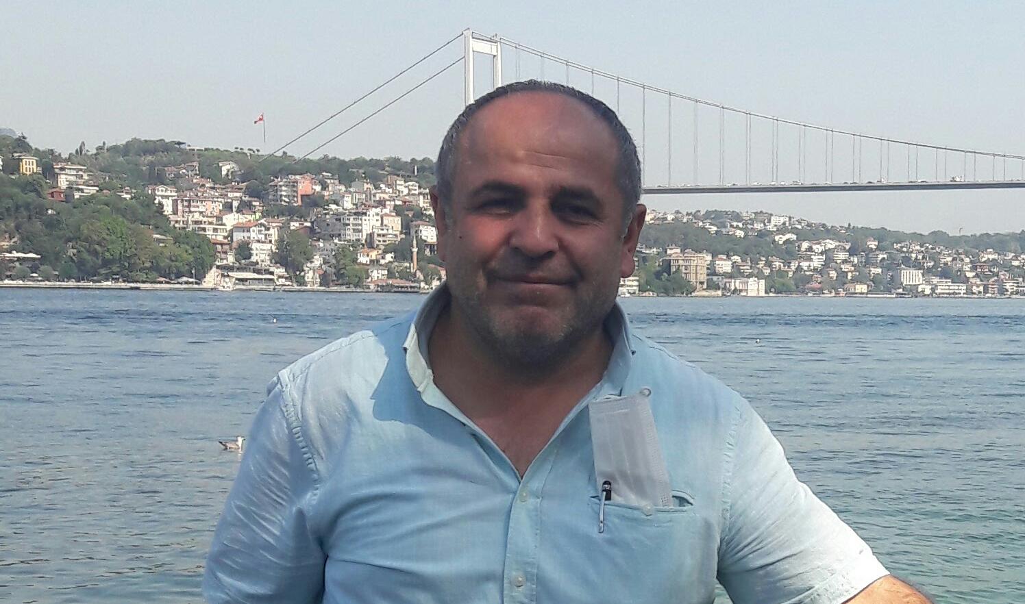 Siyasetin Dönüşümüne Bir Ayna: Hizmet mi, Meslek mi?