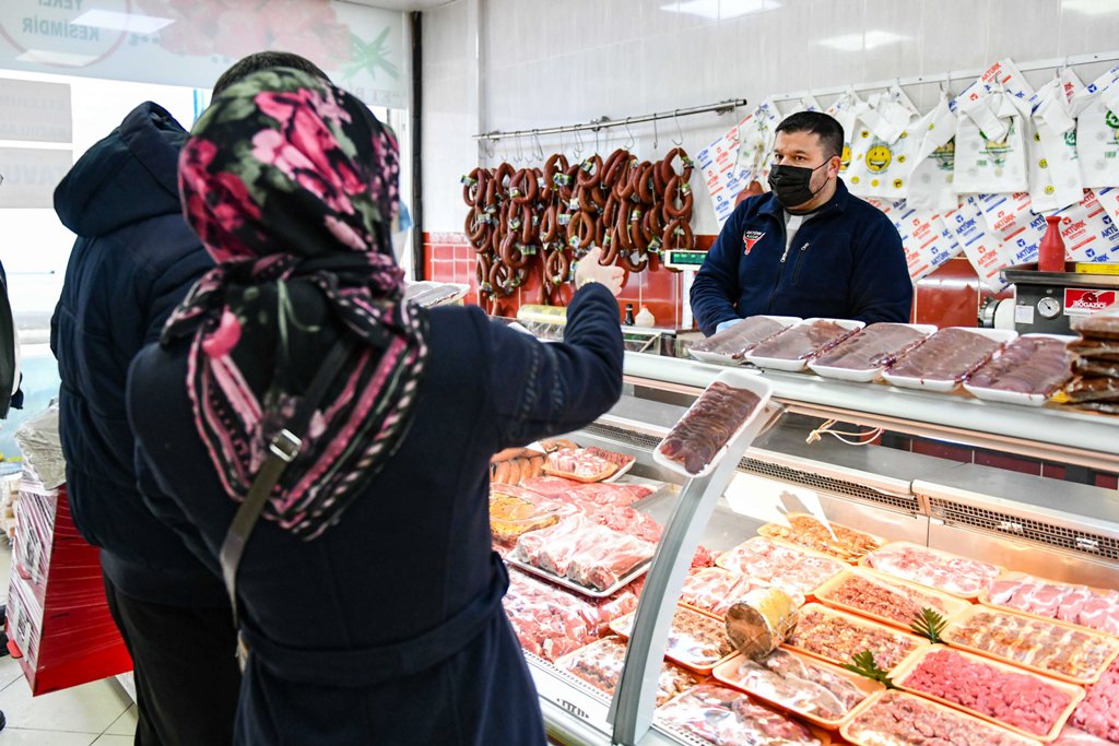 Başkan Yavaş sayesinde, Et girmeyen eve et girmiş oluyor. Bizim işlerimize de etkisi oldu.