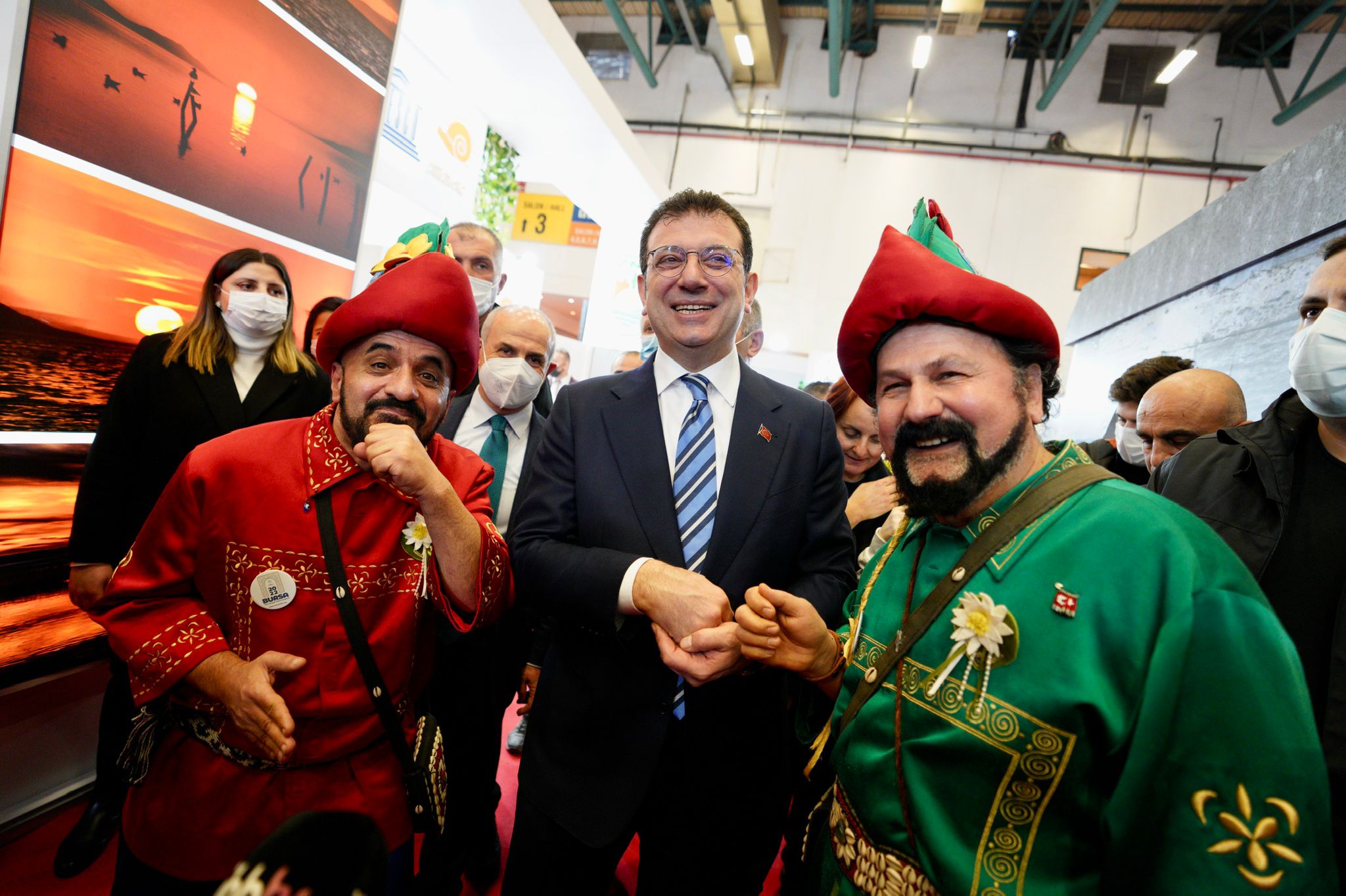 İBB BAŞKANI İMAMOĞLU: TURİZM; BARIŞ, HUZUR, ADALET VE DEMOKRASİ İSTER