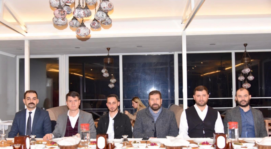 AK Gençlerden Başkan Yavaş’a Ziyaret