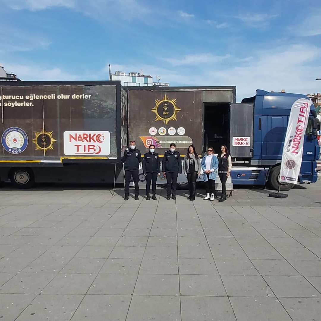 Narko Tırı Madenler meydanında yerini aldı