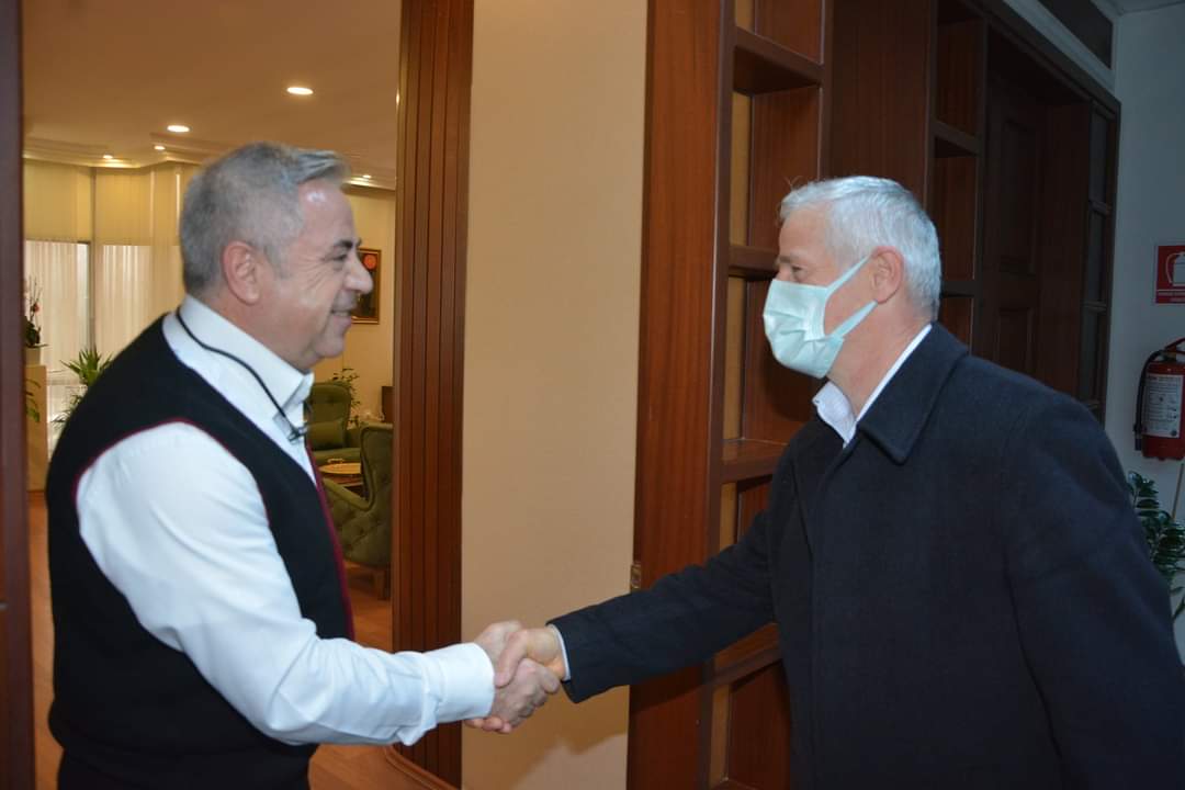 Şehit Üsteğmen Arif Kalafat’ın Babası Celal Kalafat’tan Çekmeköy Kaymakamlığı’na Ziyaret