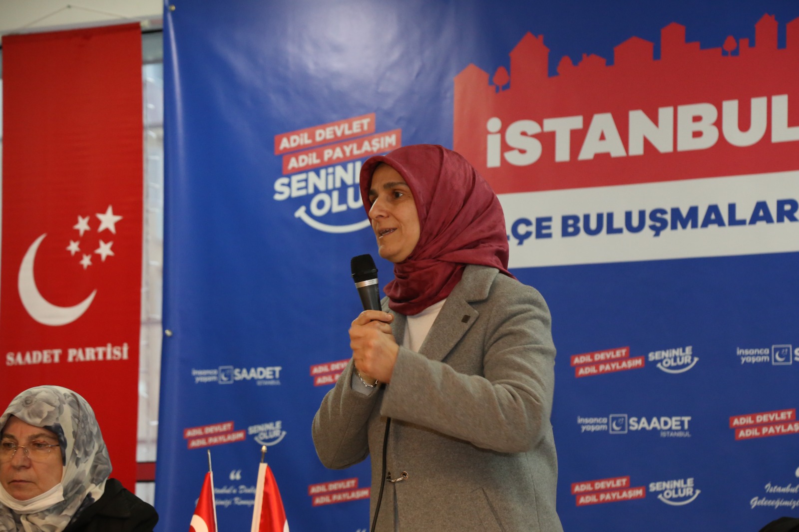 SP Kadın Kolları Başkanı Gül Asiltürk Ümraniye’de konuştu, Asgari ücret şimdiden açlık sınırının altında kaldı