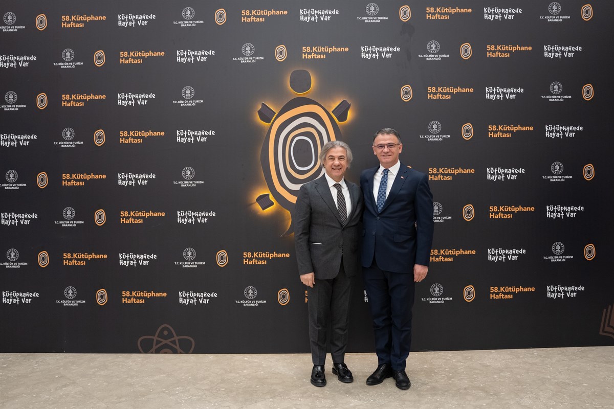 Tokat Valisi Balcı 58. Kütüphane Haftasında Yılın Kütüphane Dostu Yöneticisi Ödülünü Aldı