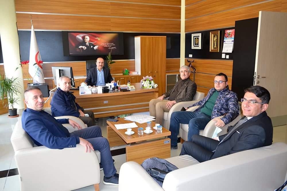 ZİLE TİCARET  ODASI BAŞKANLIĞI 14 MART TIP BAYRAMI SEBEBİYLE DEVLET HASTANESİNE NEZAKET ZIYARETİN’DE BULUNDU