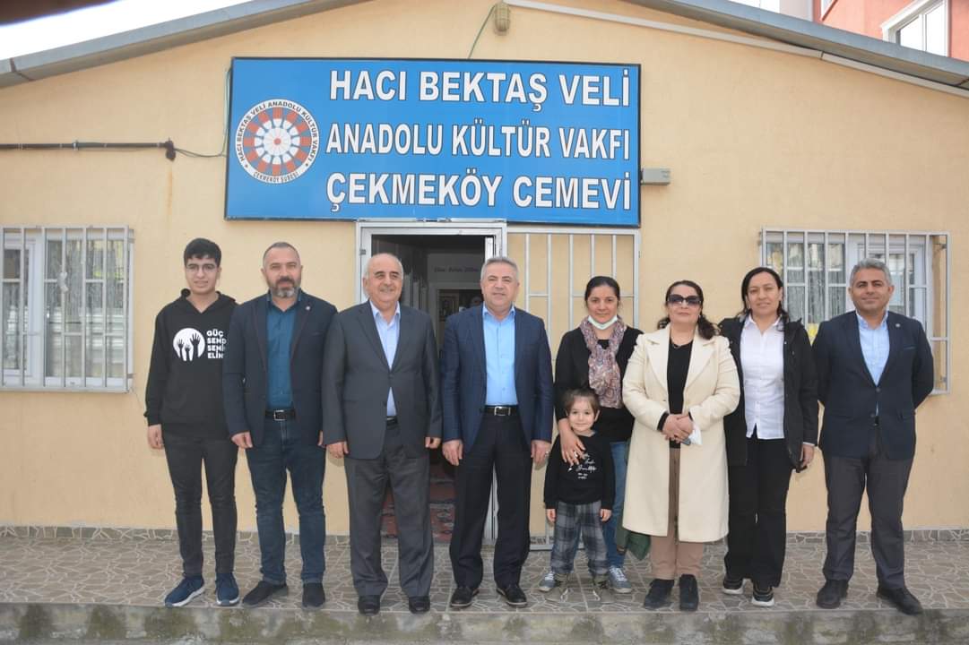 Çekmeköy Kaymakamı Çelik’ten Çekmeköy Cemevi’ne nezaket ziyareti