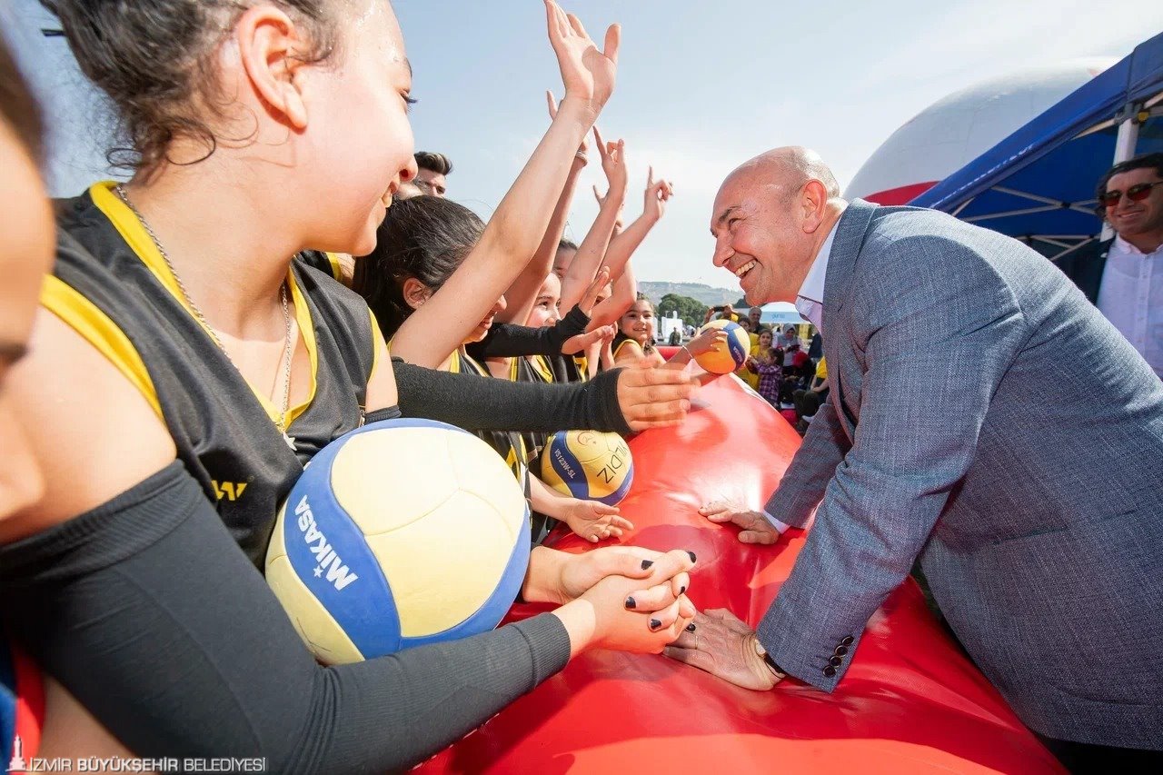 Tunç Soyer: “Haksız, Hukuksuz Bir Operasyonla Gözaltındayız – Tek Beklentim Adalet”