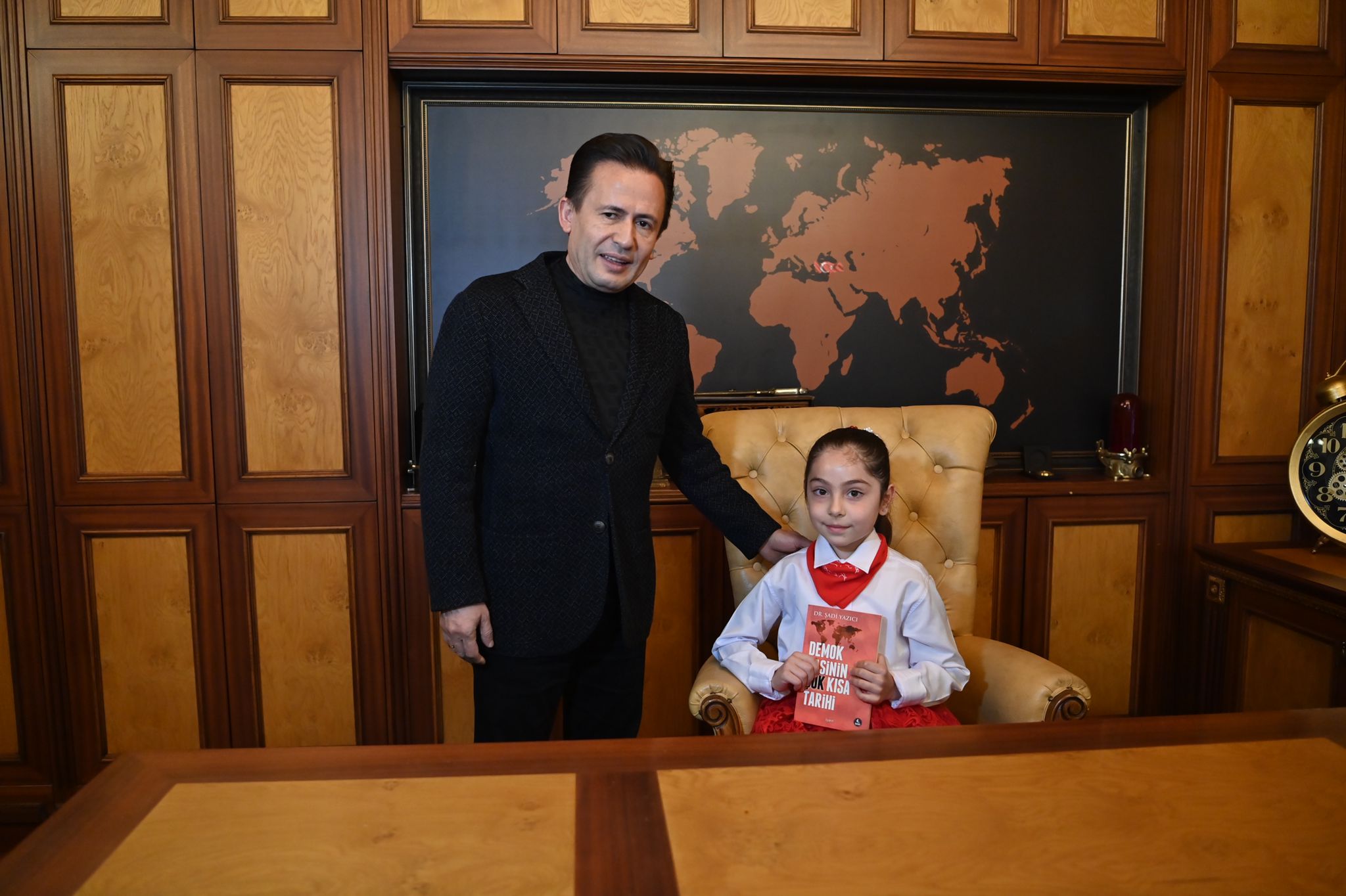 ÇOCUK BAŞKANDAN SOKAK HAYVANLARI TALİMATI