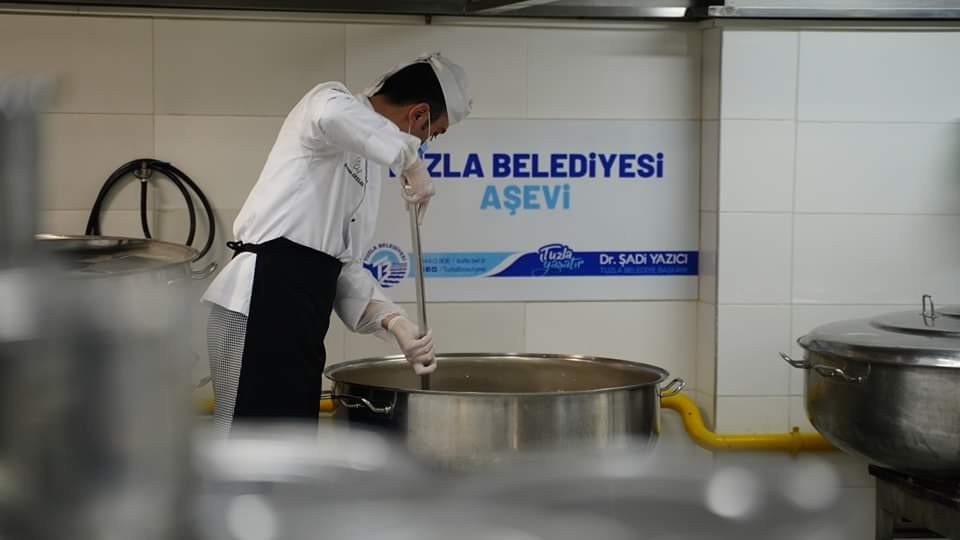 TUZLA BELEDİYESİ AŞEVİ’NDE RAMAZAN MESAİSİ