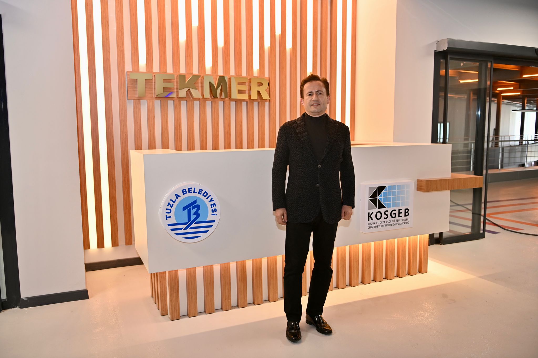 TUZLA BELEDİYESİ TEKNOLOJİ MERKEZİ GENÇLERİN PROJELERİNE EV SAHİPLİĞİ YAPACAK