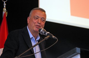 Ataşehir’de Battal İlgezdi’ye Destek ve Tepki Ziyaretleri