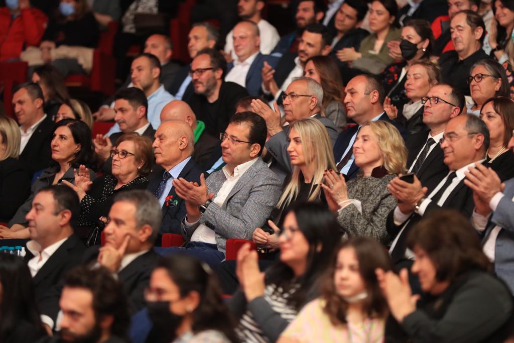 “ONLARIN ‘TAM BAĞIMSIZ TÜRKİYE’ DİYEN DİLLERİNE KURBAN OLAYIM”