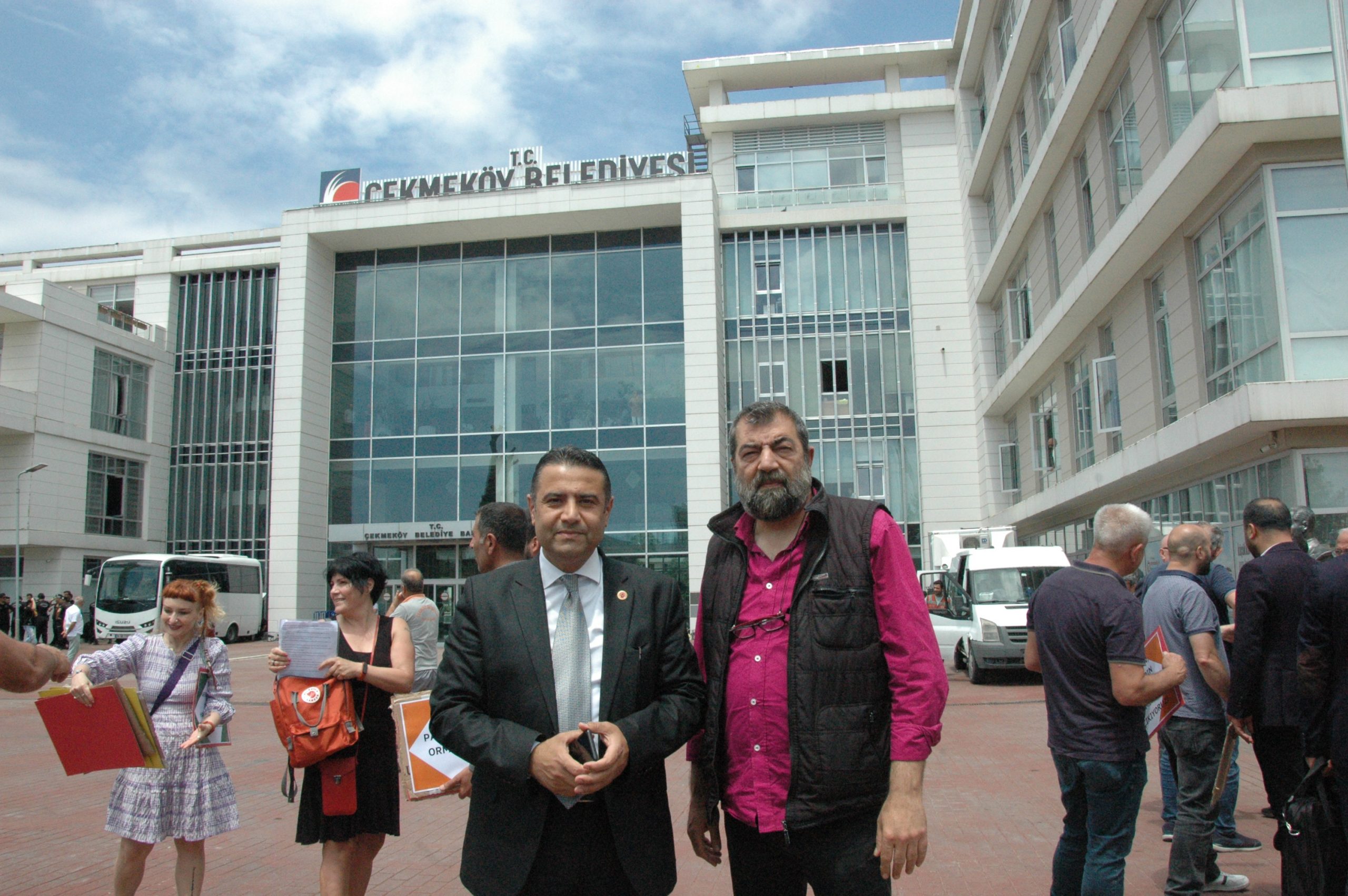 İYİ Parti’den İstifalar ve İstanbul İttifakı’na Yöneliş