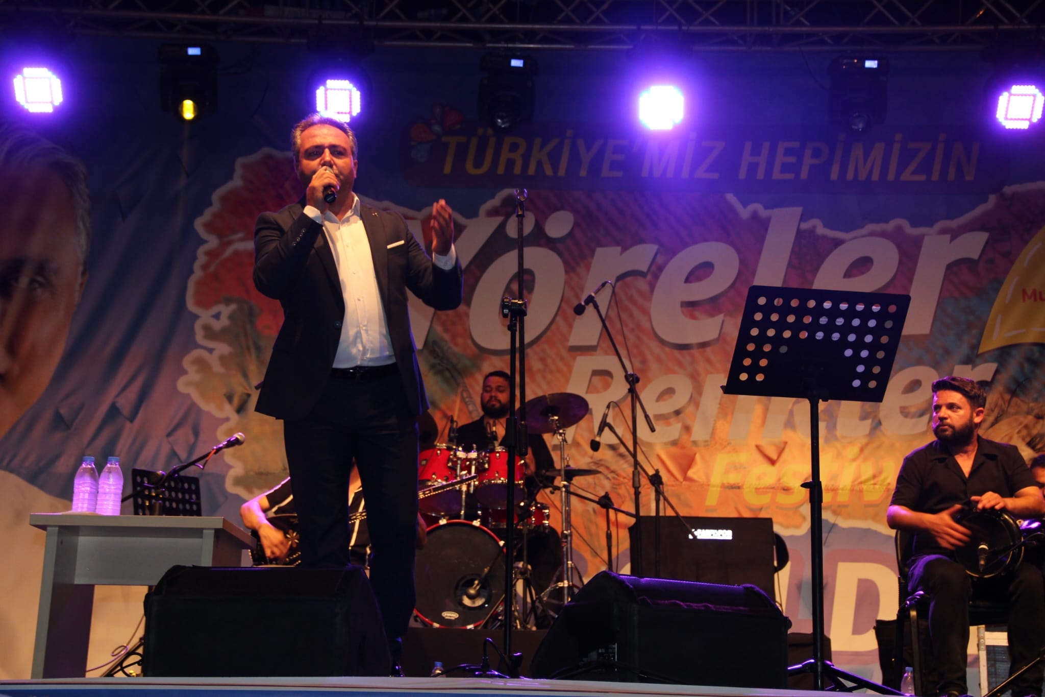 Halk Müziğinin usta sanatçısı Ali Gündüz yeni klibi için kolları sıvadı