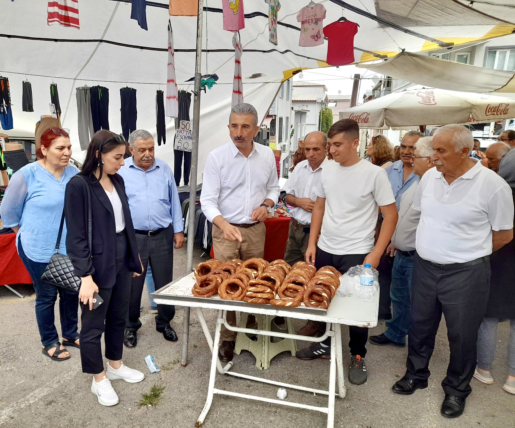 BAŞKAN YEŞİLTAŞ ÇAY SİMİT HESABIYLA GELENLER, ÇAY SİMİT HESABIYLA GİDECEKLER