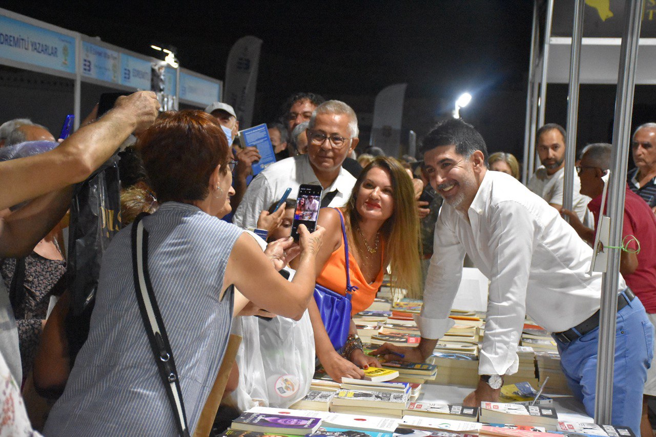 Gazeteci Levent Gültekin; “Hepimizin birer Atatürk olması gerekir”